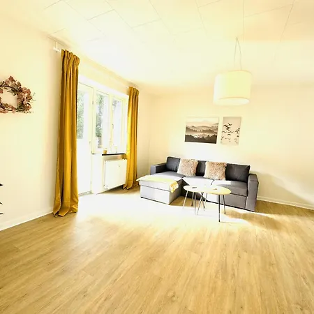 Aday - Solsortvej 2 * Randers