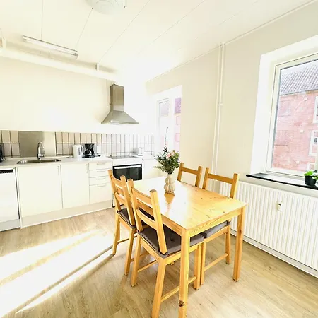 Aday - Solsortvej 2 Appartement